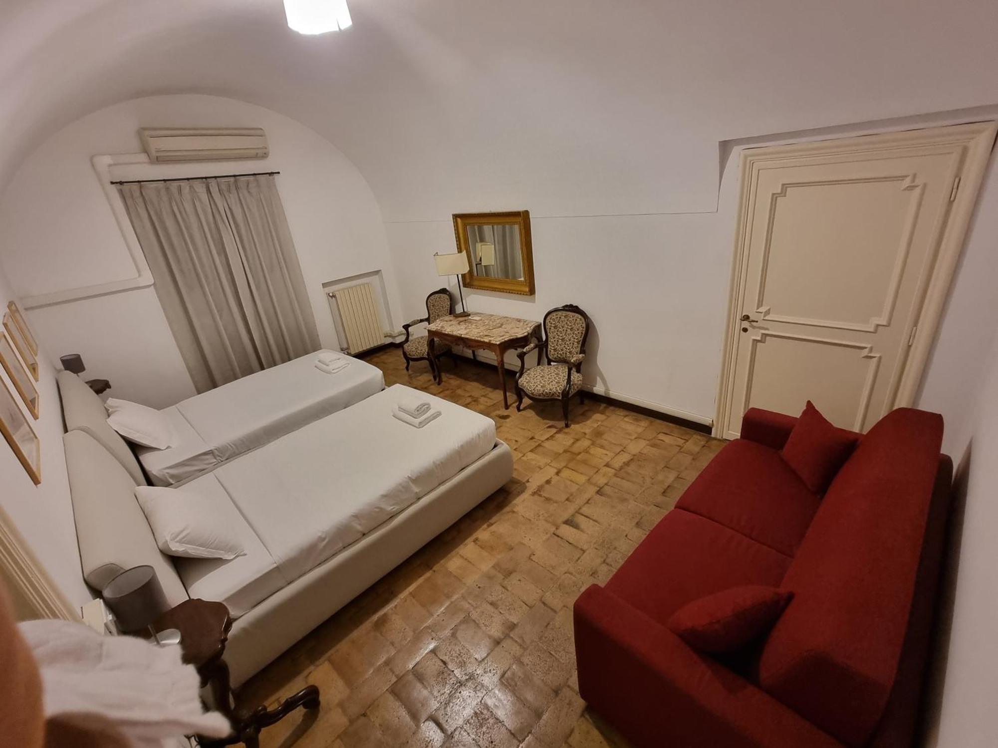 Luxury 2 Bedroom Apartment In The Heart Of Roma Bagian luar foto